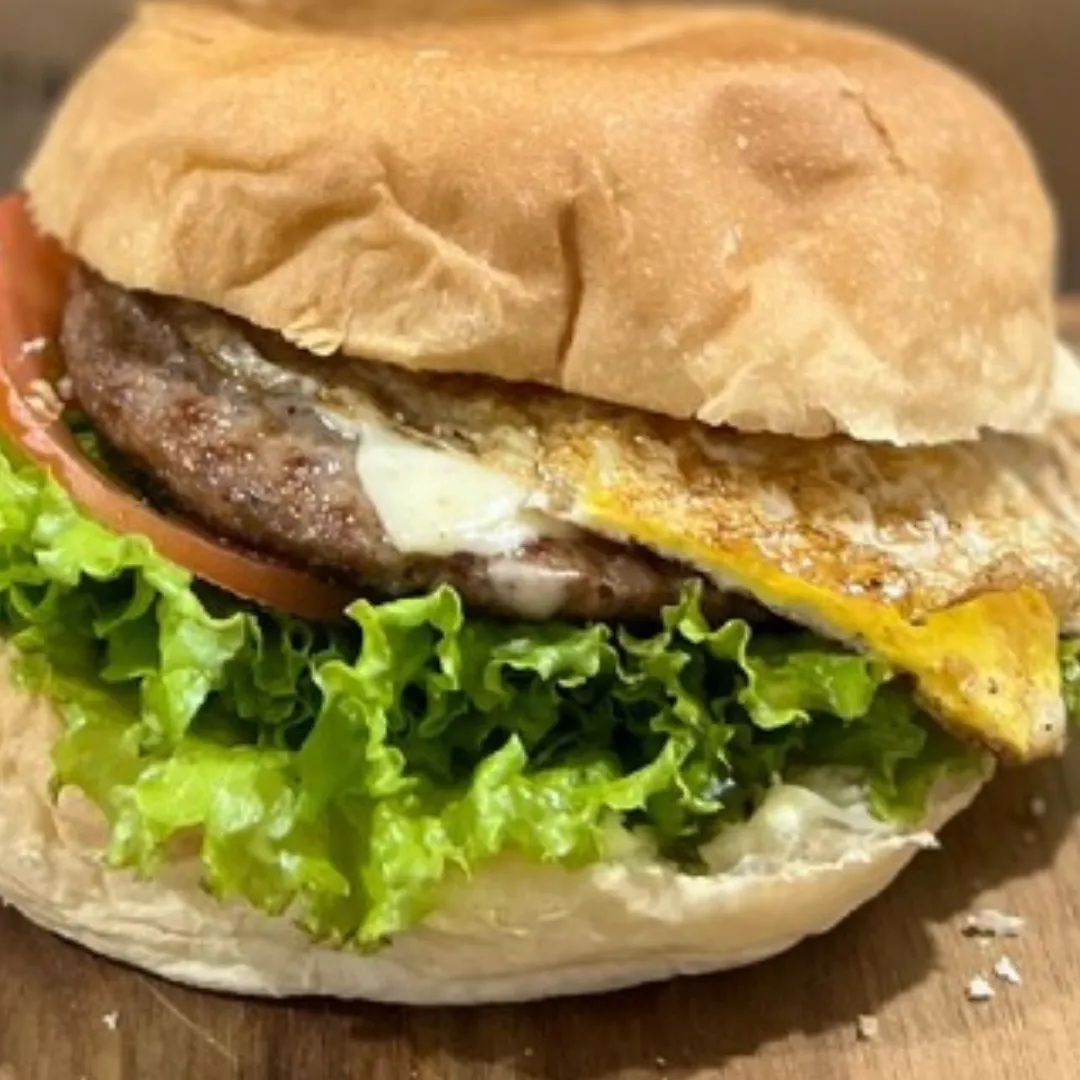 W Burguer Egg Salada